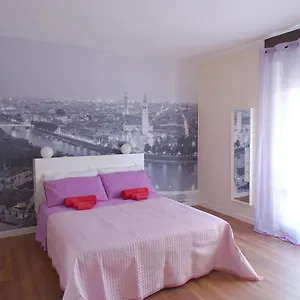 https://casa-damoli.hotelinveneto.com