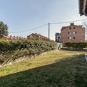 le-quattro-stelle-villa.it-lombardy.com/
