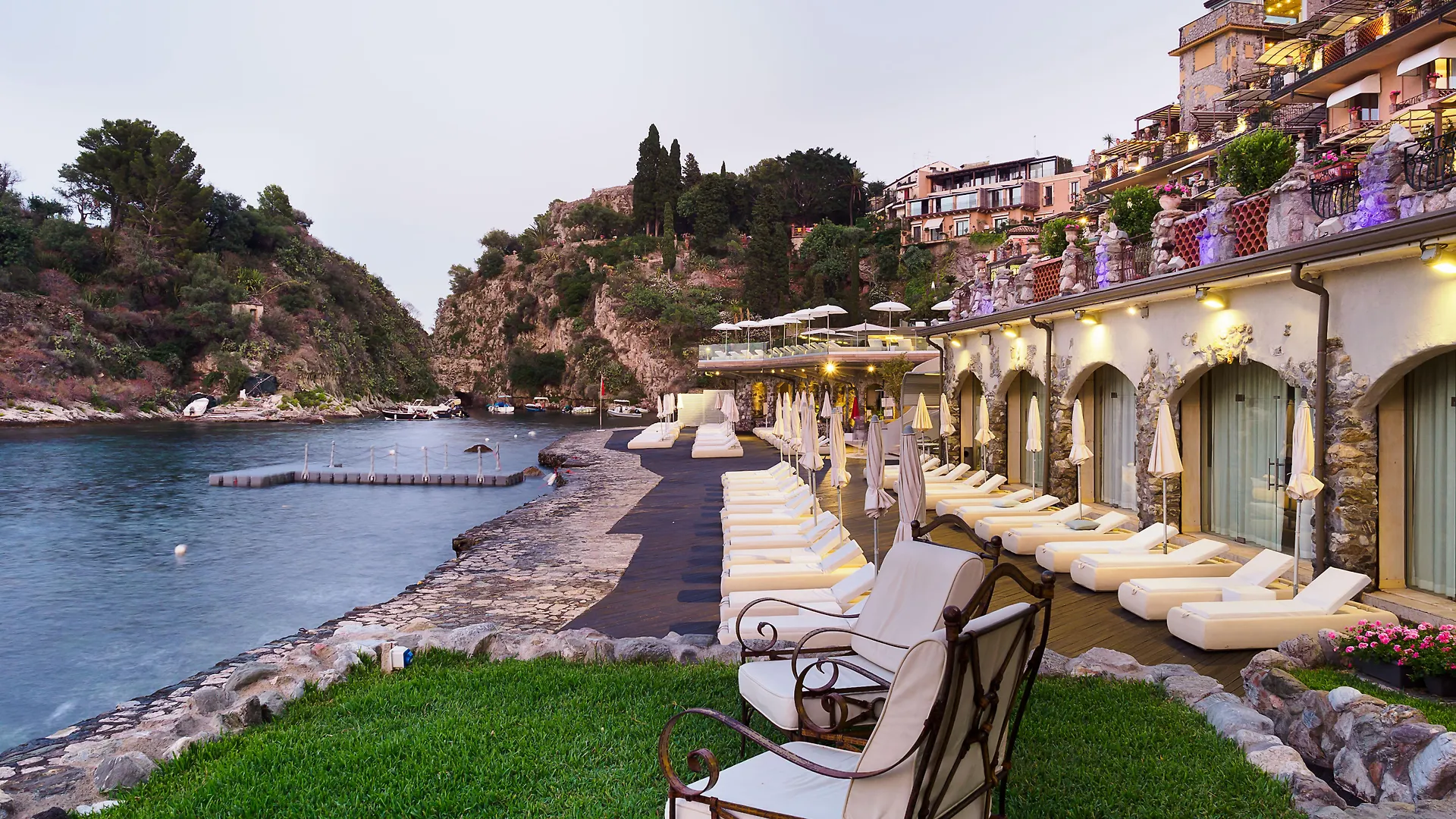 Atlantis Bay - Vretreats Otel Taormina İtalya