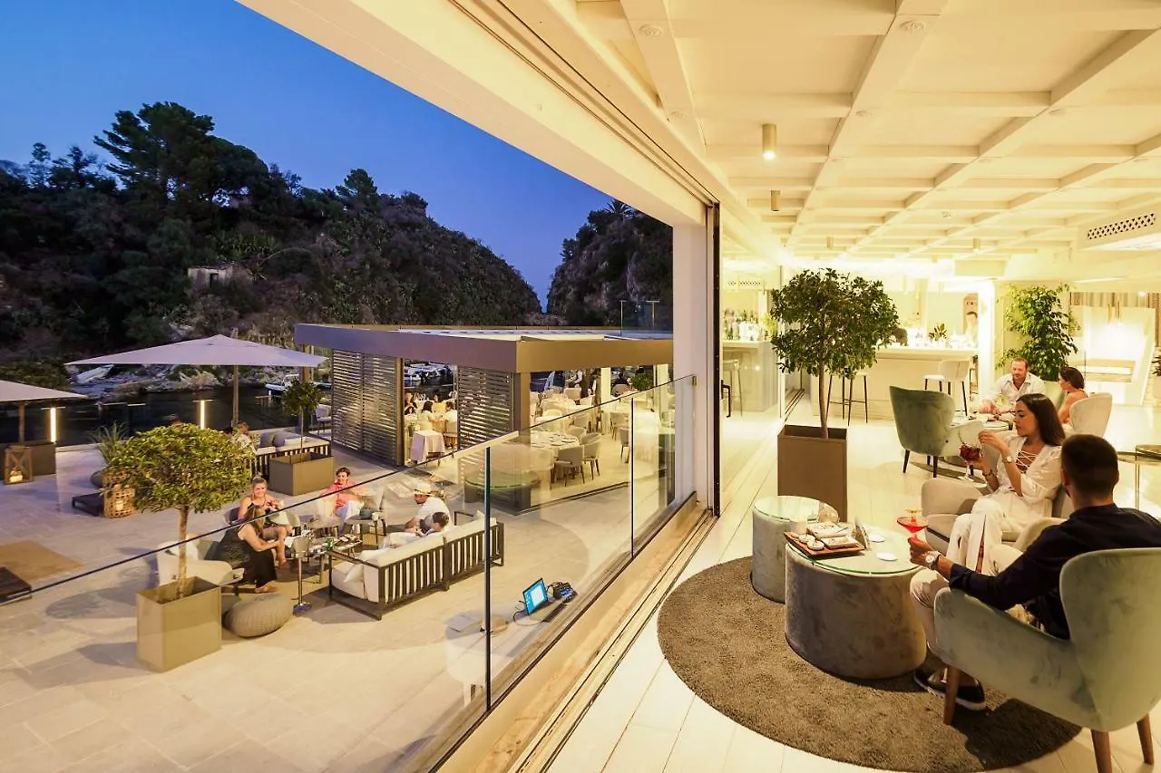 Atlantis Bay - Vretreats Otel Taormina